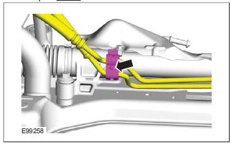 Power Steering Pump to Steering Gear Pressure Line - 2.5L Duratec (147kW/200PS) - VI5(13 440 0; 13 443 0)