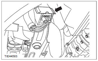 Measure the compression pressure (Engine - 2.0L Duratorq-TDCi (DW) Diesel)