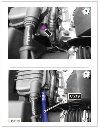 Fuel System Pressure Check - 2.5L Duratec (162kW/220PS) - VI5